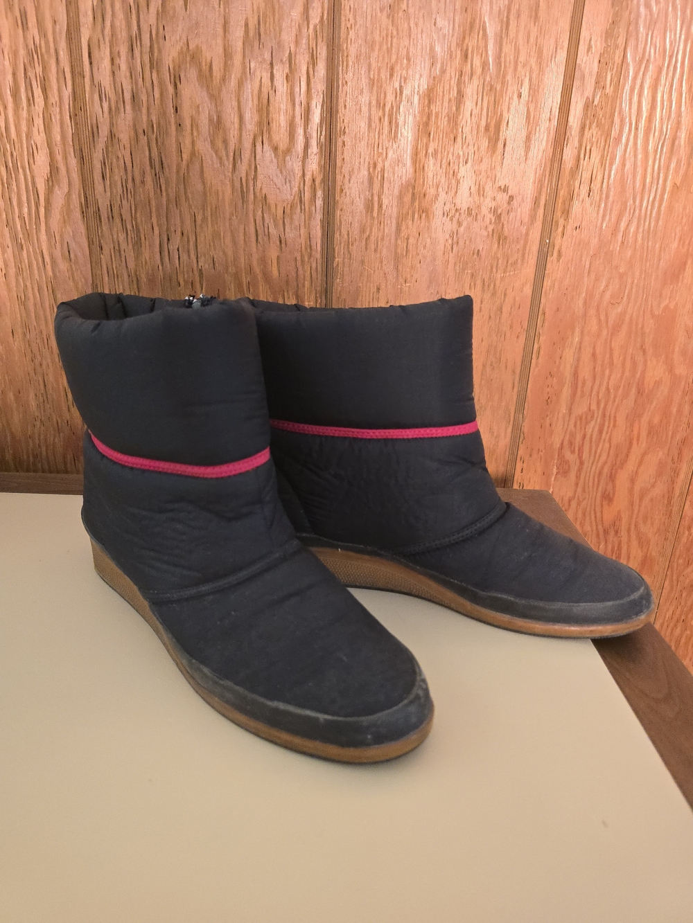 Vintage Sporto Women's Black Ankle Winter Boots